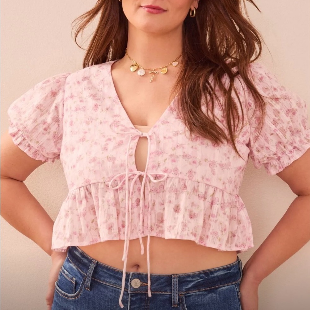 ARULA Pink Floral Crop-top Blouse